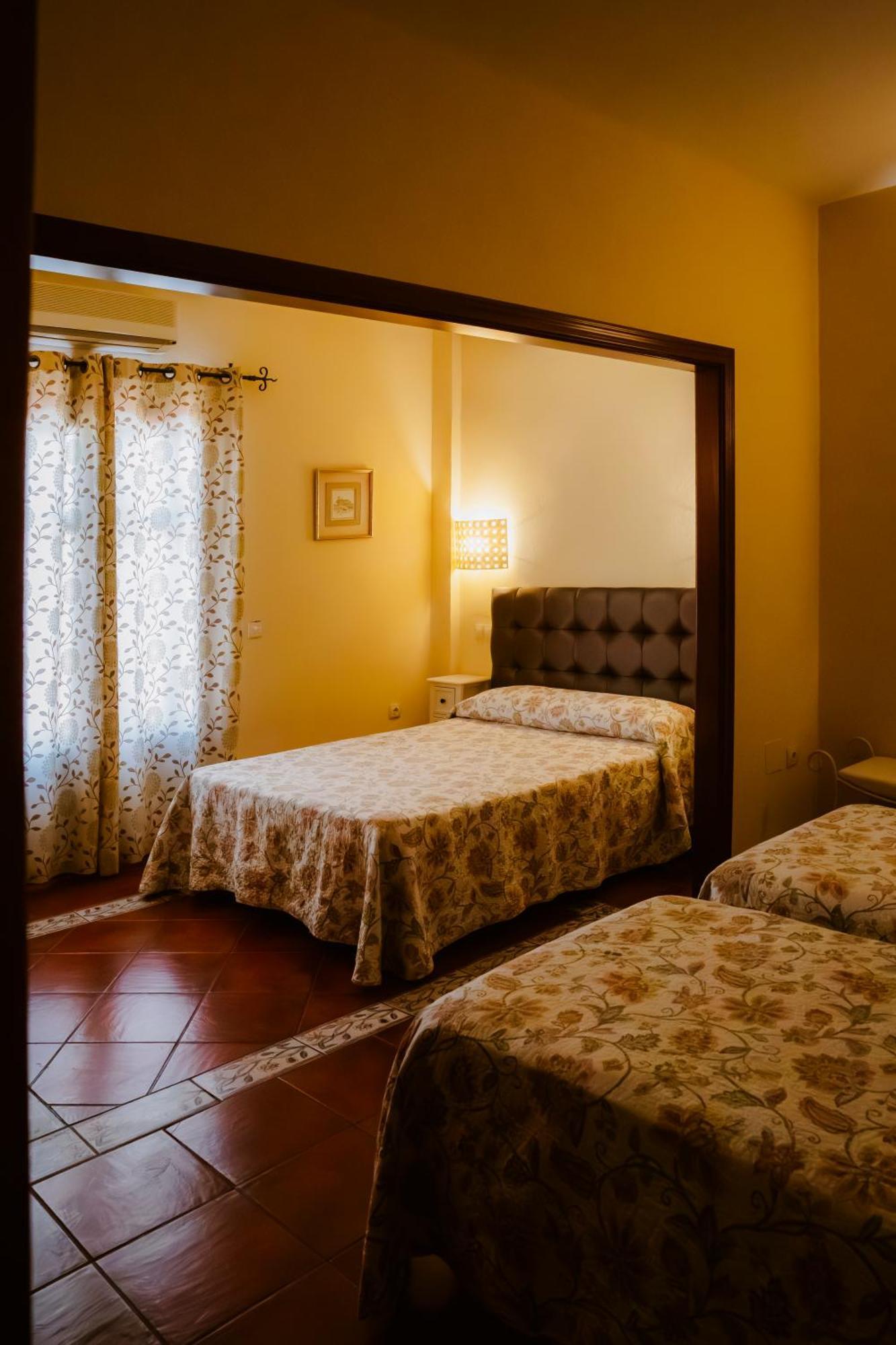 Escua Aparthotel Арчидона Екстериор снимка