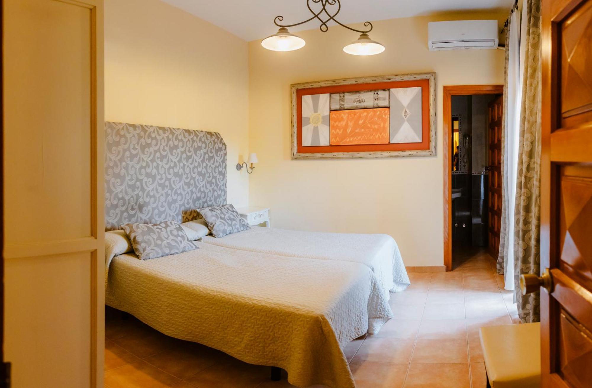 Escua Aparthotel Арчидона Екстериор снимка