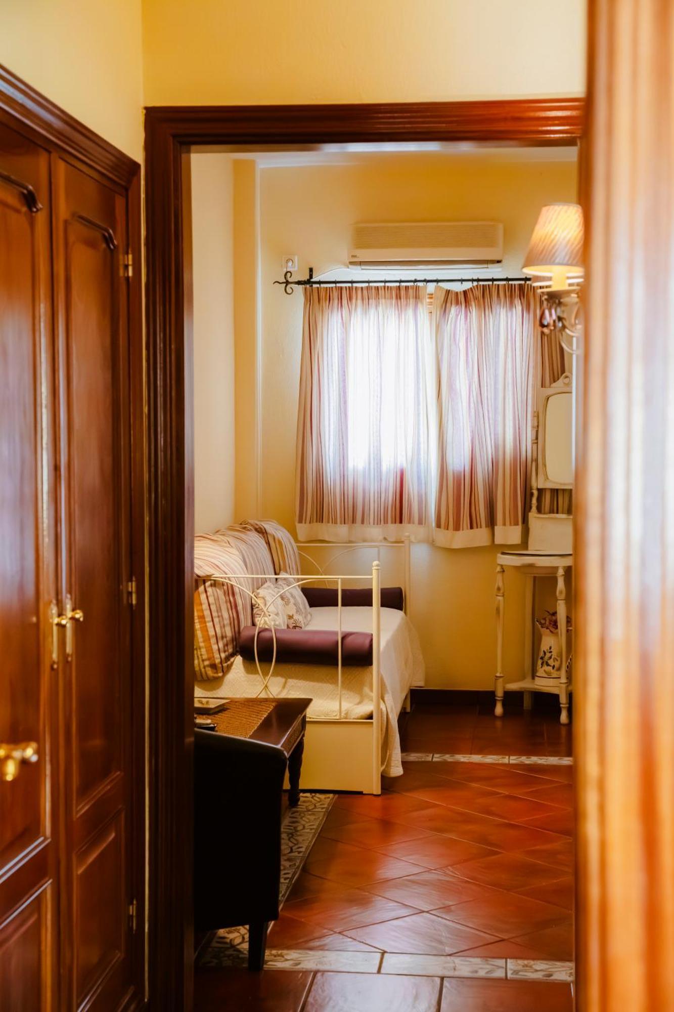Escua Aparthotel Арчидона Екстериор снимка
