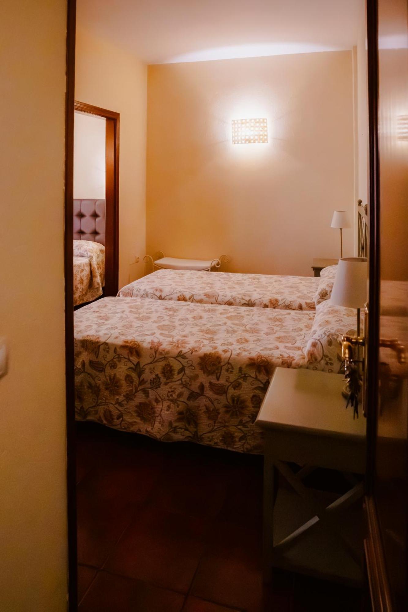 Escua Aparthotel Арчидона Екстериор снимка